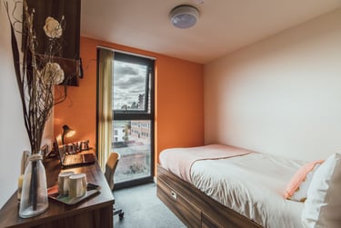 Standard En Suite at Lomax Halls, 17 Hill Street, Stoke, ST41NL - Image 1